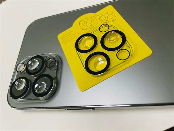 Wholesale iPhone 13 camera lens protector.jpg