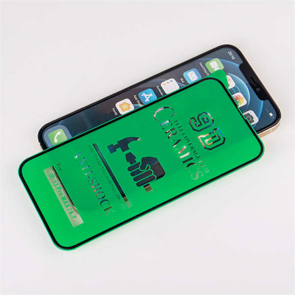 iPhone 13 protecteur d'écran en céramique.jpg iPhone 13 protecteur d'écran en céramique.jpg