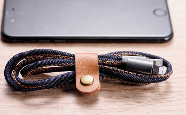 Jean style denim fabic fast charging iPhone USB cable.jpg