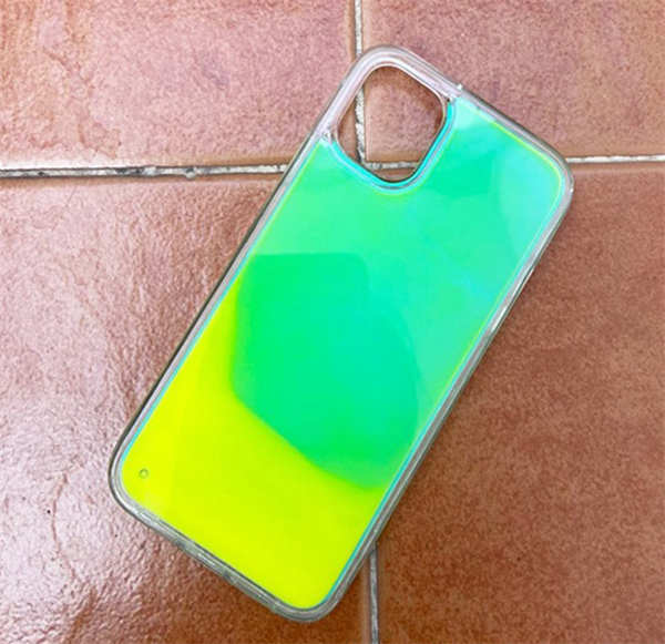 Phone 13 florescent neon sand case.jpg Phone 13 florescent neon sand case.jpg