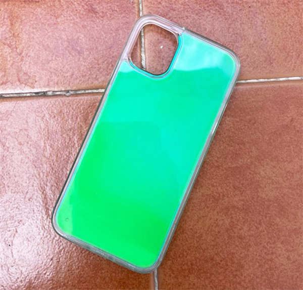 Phone 13 florescent neon sand case.jpg Phone 13 florescent neon sand case.jpg