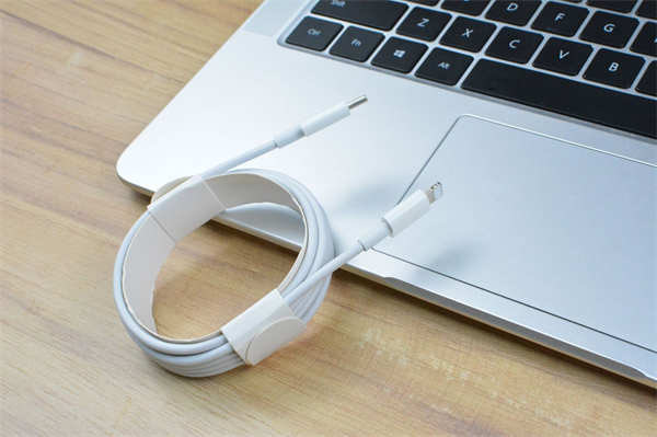 proveedor cable USB-C 2m china.jpg