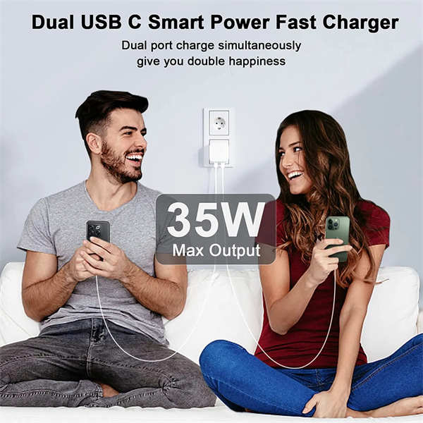 35W Dual USB-C Port USB charger.jpg