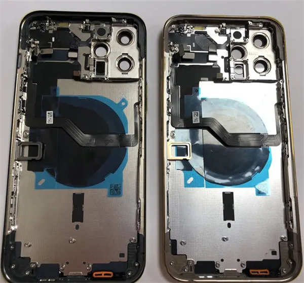 iPhone 12 Pro Max rückseite.jpg